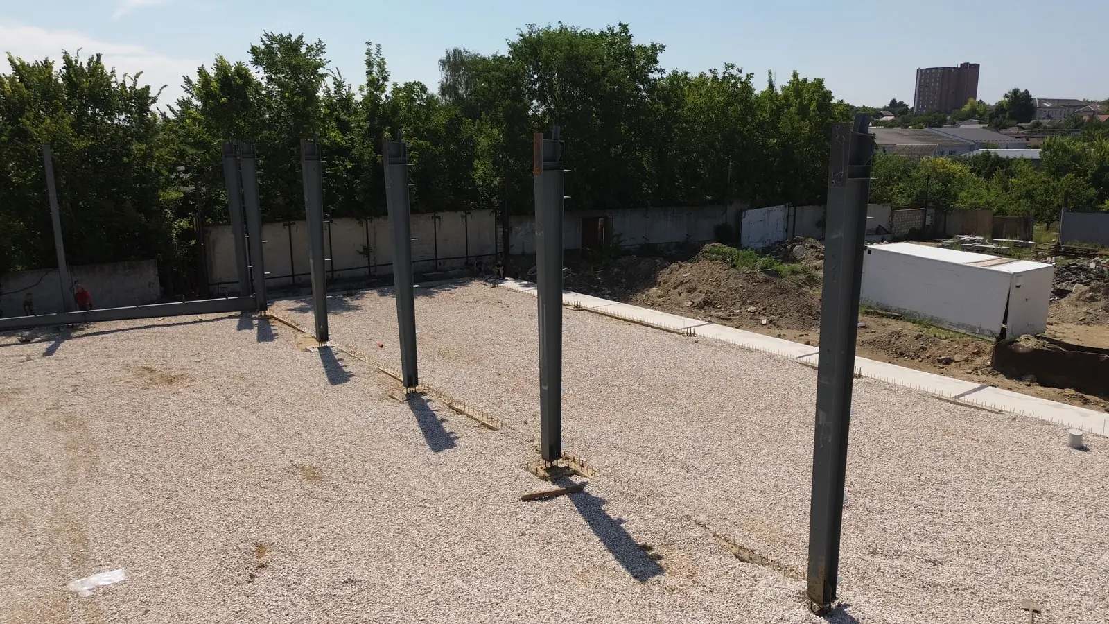 1568 m² — or. Vatra